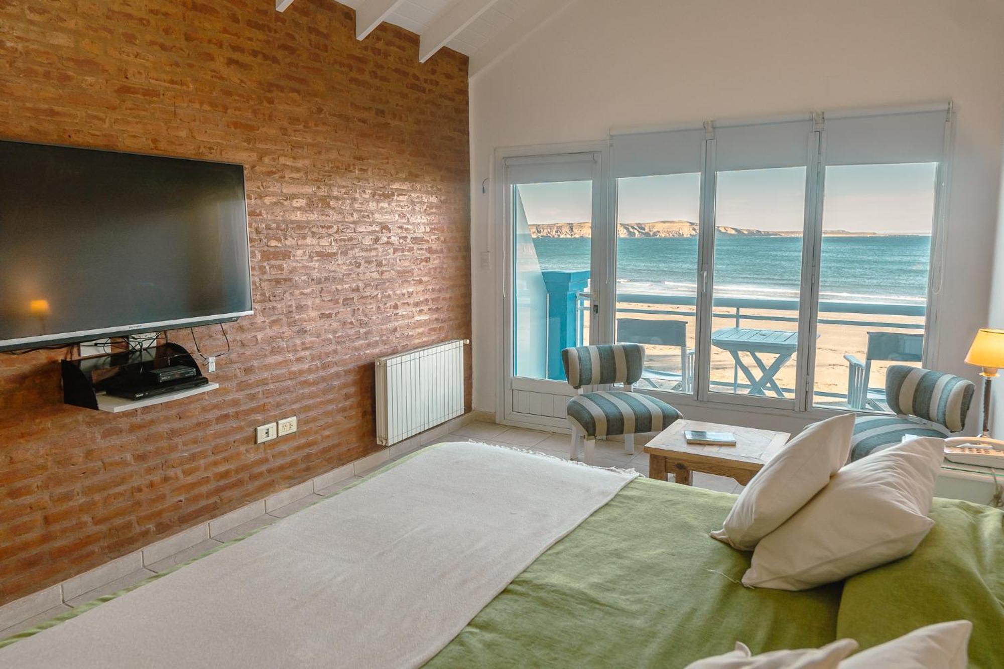פורטו פיראמידס Rayentray Las Restingas Hotel De Mar מראה חיצוני תמונה
