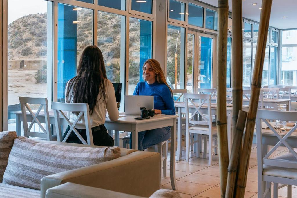 פורטו פיראמידס Rayentray Las Restingas Hotel De Mar מראה חיצוני תמונה