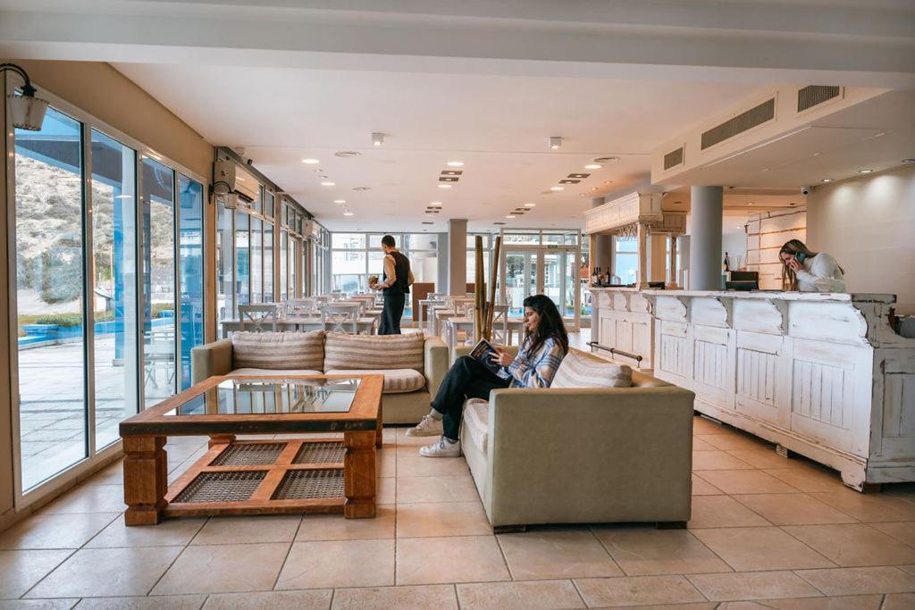 פורטו פיראמידס Rayentray Las Restingas Hotel De Mar מראה חיצוני תמונה