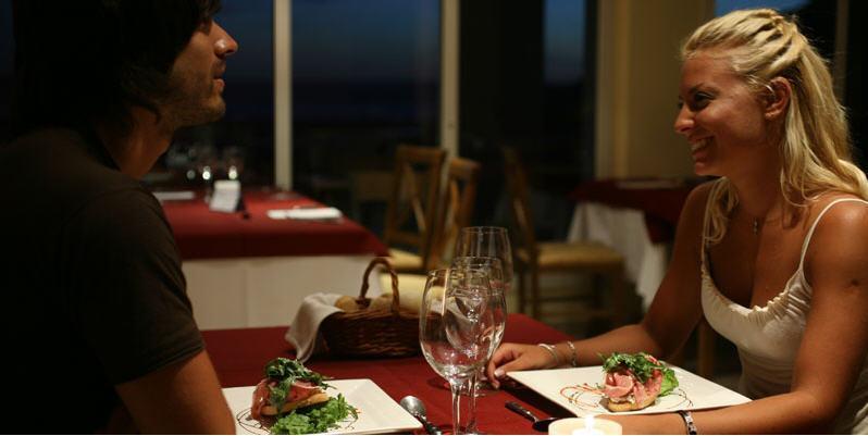 פורטו פיראמידס Rayentray Las Restingas Hotel De Mar מראה חיצוני תמונה
